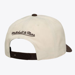 Chicago Bulls Cream/Brown Two-Tone Fashion Pro Pinch Snapback Hat