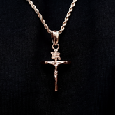 Crucifix Pendant + 2MM Rope Chain Bundle in Rose Gold