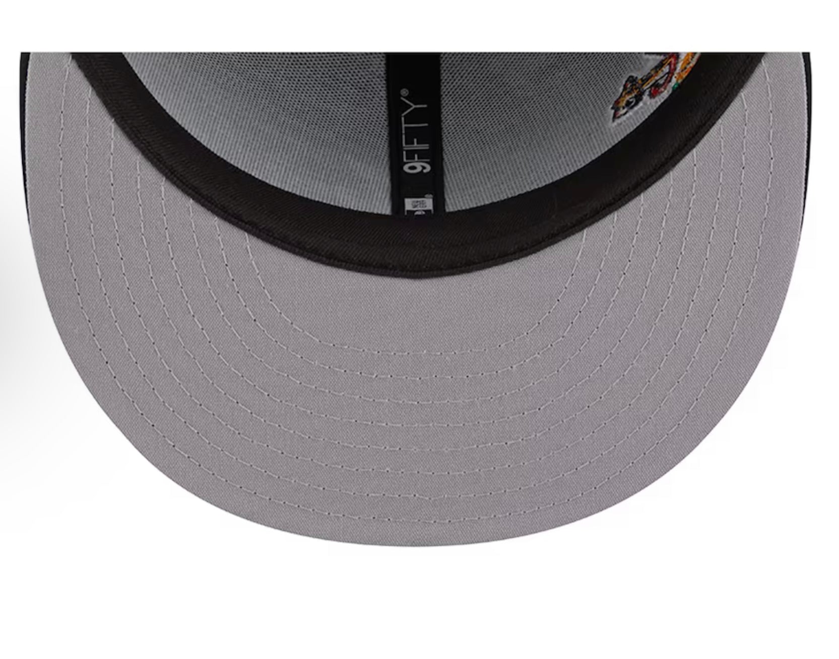 Men's Atlanta Braves New Era Navy Icon 9FIFTY Snapback