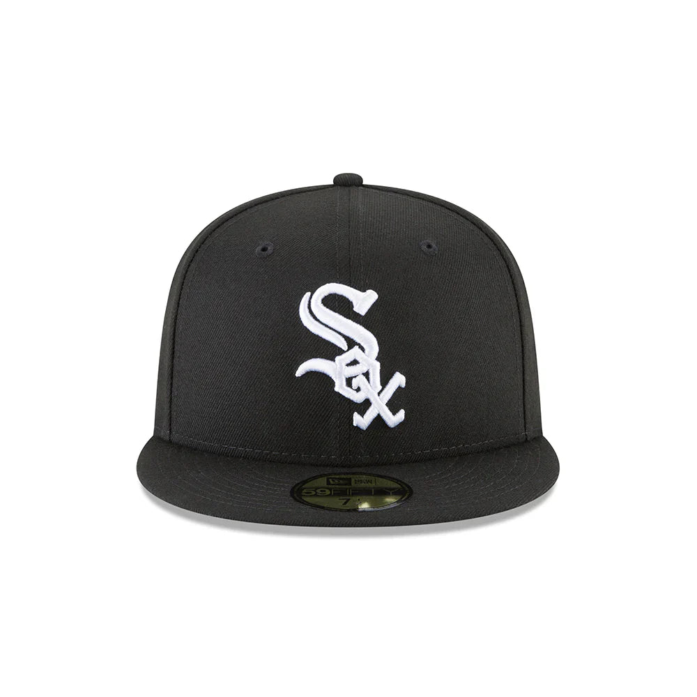 New Era Chicago White Sox Black on White 59Fifty Fitted Hat
