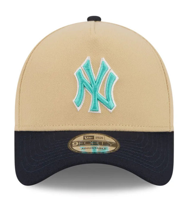 New York Yankees City Side Patch 9FORTY A-Frame Snapback