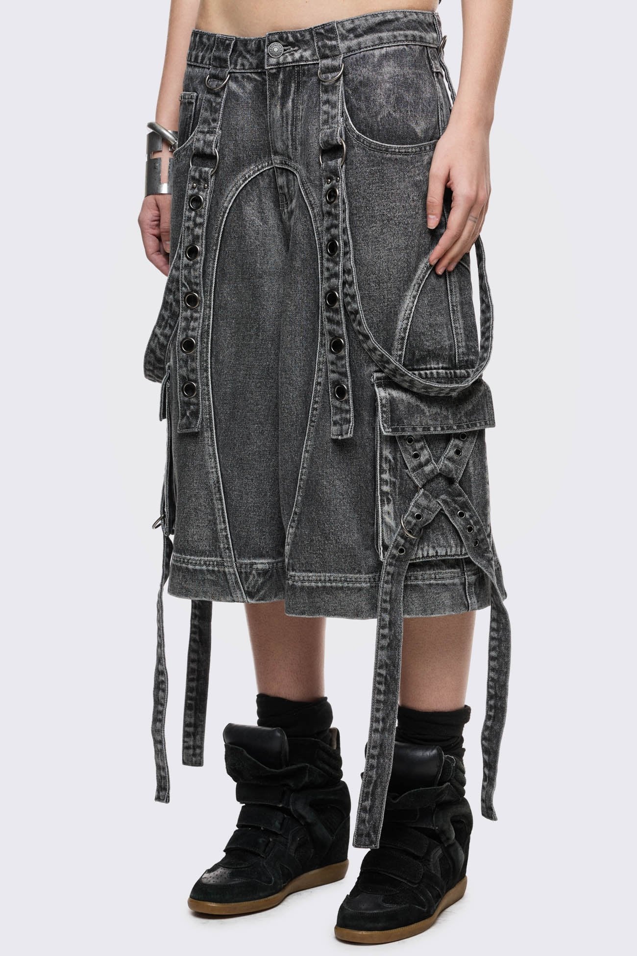 Trek Grey Washed Cargo Jorts